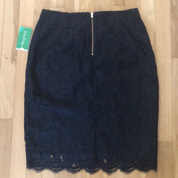 Lilly Pulitzer Hyacinth Skirt size 8 - Picture 2 of 4